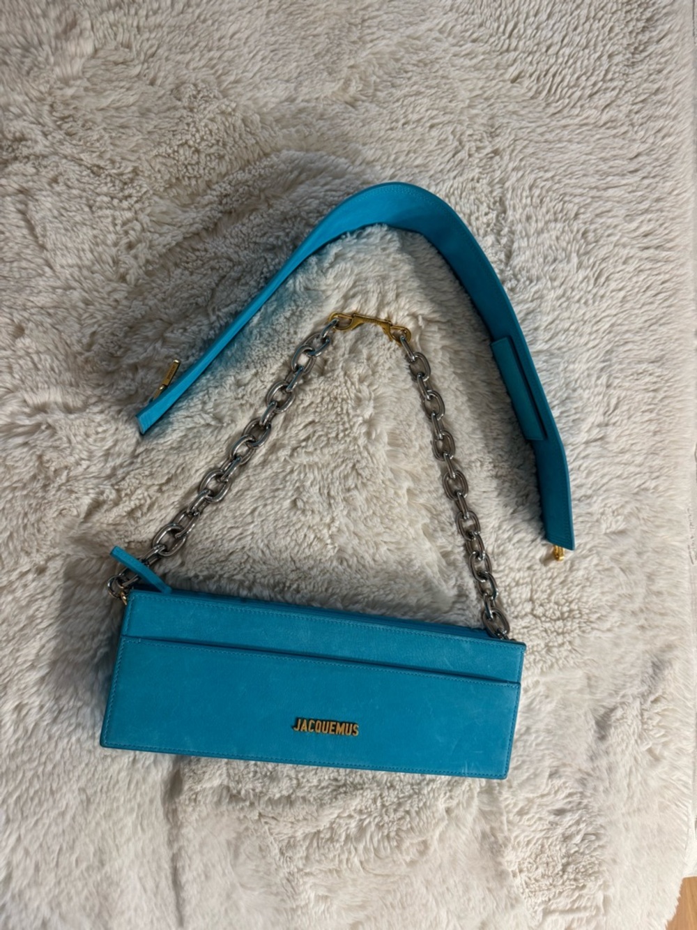 Jacquemus Bright Turquoise Leather Shoulder Bag with Chain - Picture 3 of 6